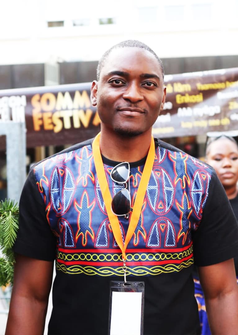 Dr. GHISLAIN MOUI SIL